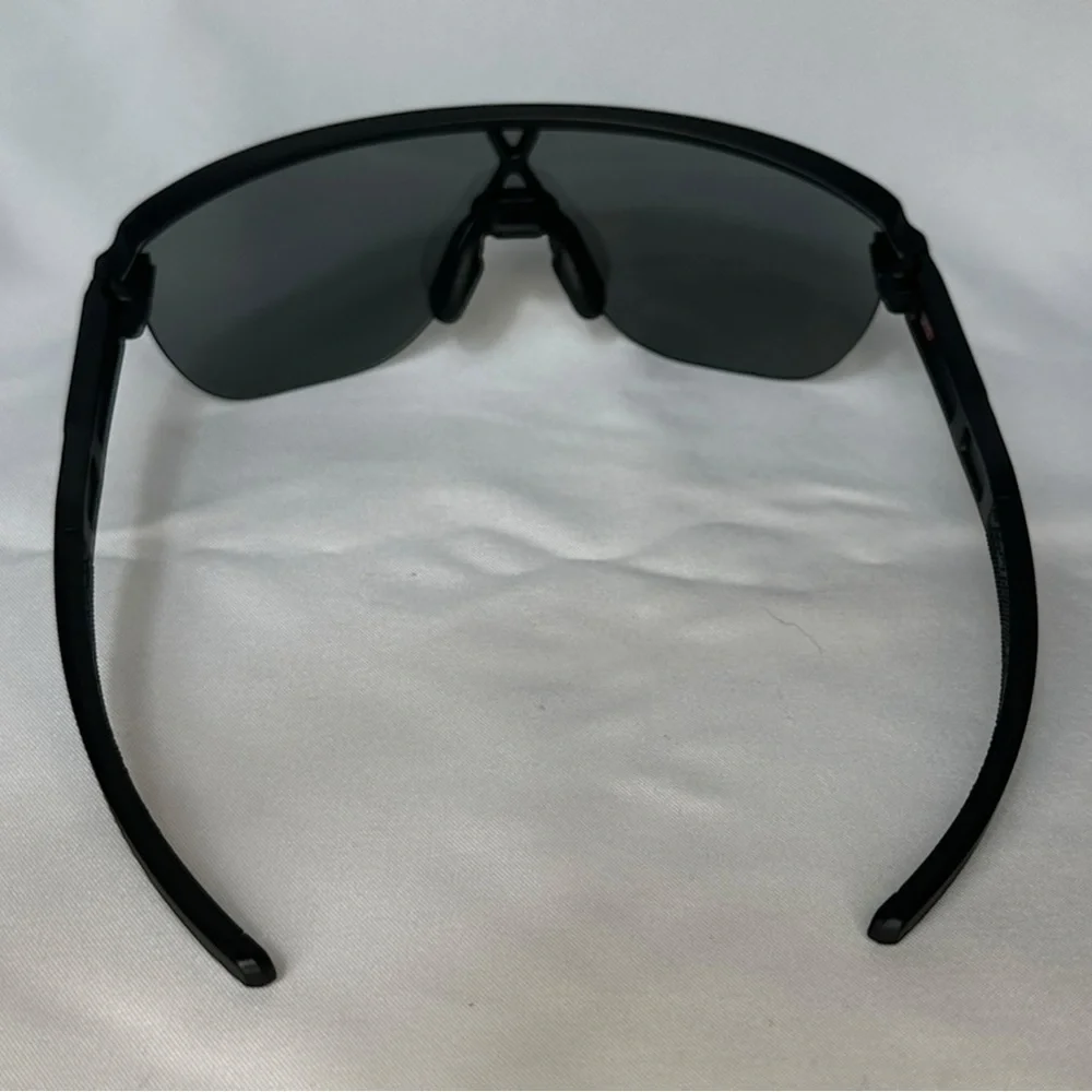 Oakley Corridor Black Prizm Sunglasses With Box